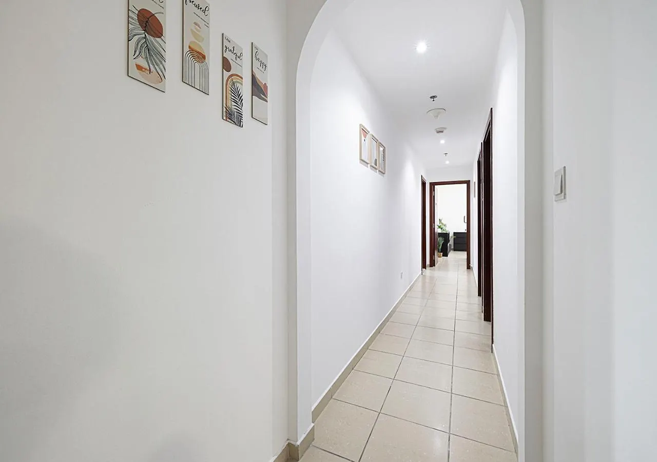2 Min Walk To Jbr Beach & Dubai Marina - Sea View Apartment